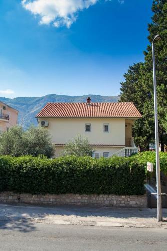 Hostal Apartments & Rooms Jelka