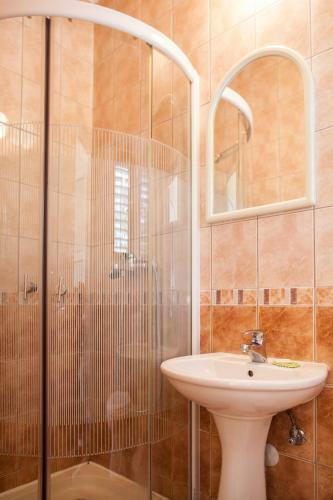 Hostal Apartments & Rooms Jelka