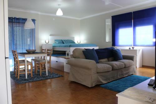 Apartamento/est�dio Perto De S�o Martinho Do Porto