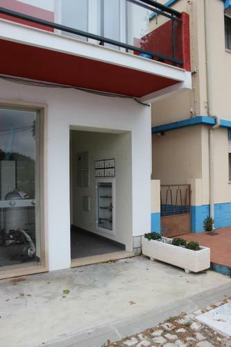 Apartamento/est�dio Perto De S�o Martinho Do Porto
