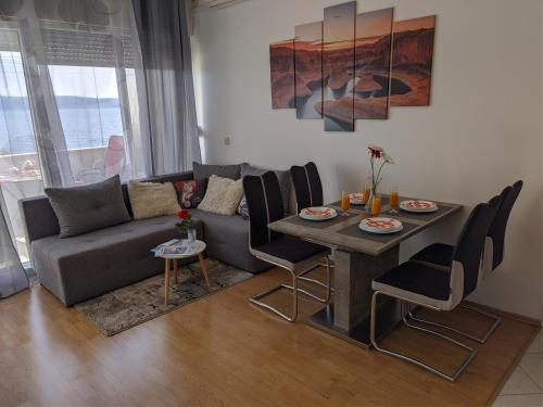 Marina Apartmen
