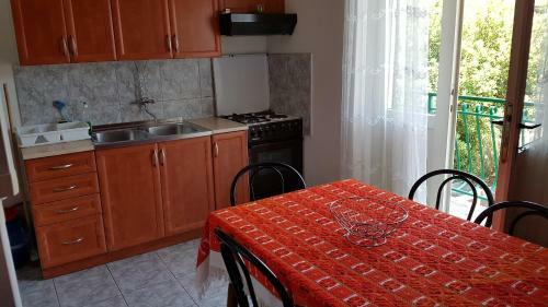 Apartments Carevi Dvori