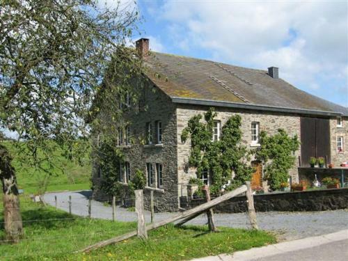 Hostal Sol Battire & A Tchape Mele