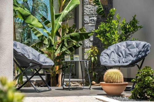 Opsis Regen Luxury Villa With Swimming Pool