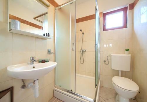 Rasopasno Apartment With Terrace And Private Parking