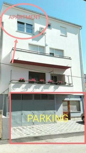 Apartment Damir