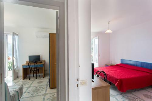 L'eros Blu Di Giulia Albergo