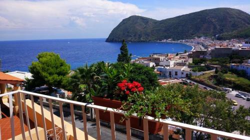 L'eros Blu Di Giulia Albergo