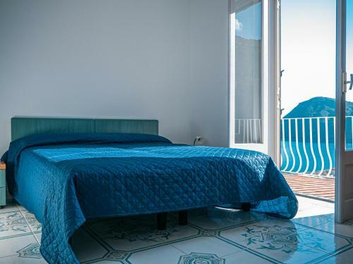 L'eros Blu Di Giulia Albergo