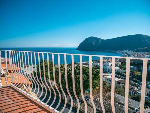 L'eros Blu Di Giulia Albergo