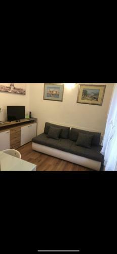 Apartment Lovrekovic