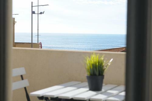 Albergue Espinho Surf House