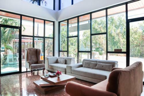 Hotel Oyo 854 Baan Phuchalong