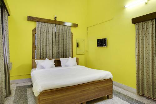 Hotel Oyo 45323 Pogl Brahmaputra Guest House