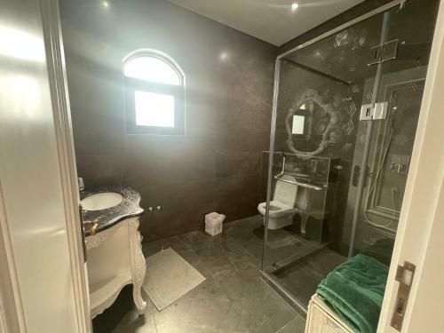 Villa House In Alwakra
