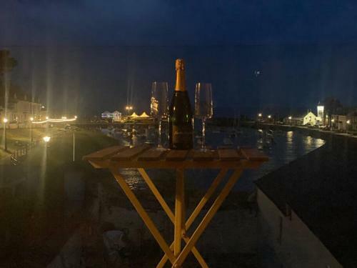 Island House - The Best Panoramic Harbour Views