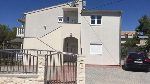 Apartmani Majstorovi?