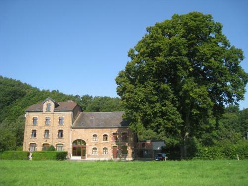Holiday Home Le Laurier Rose Coo