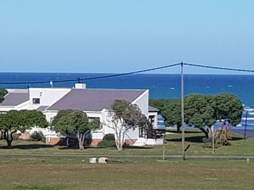 Hostal 4 On Hoffman Seaview