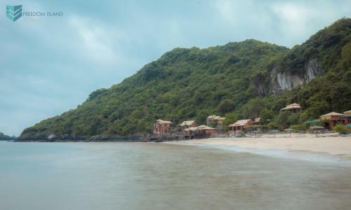 Albergue Cat Ba Freedom Island Retreat
