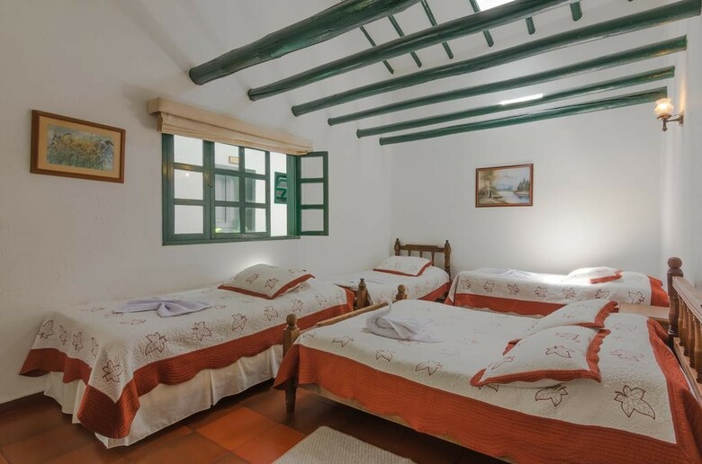 Hostal La Roca Plaza Principal