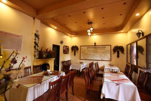 Auberge Dang Trung Hotel