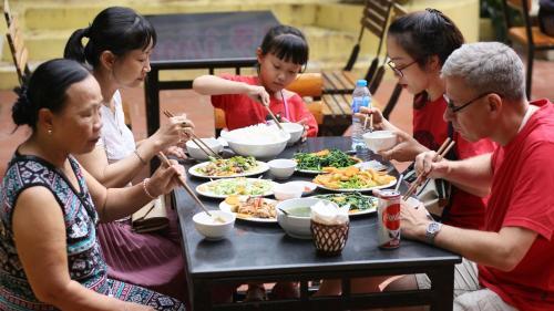 Auberge Dang Trung Hotel
