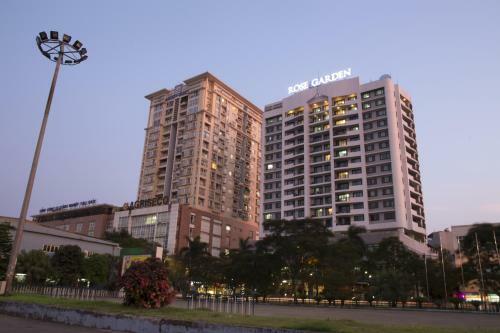 Aparthotel Rose Garden Residences