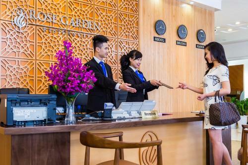 Aparthotel Rose Garden Residences