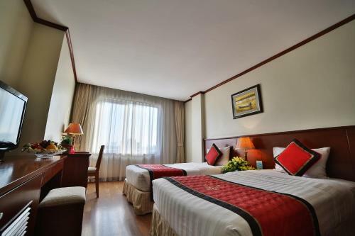Sunny 3 Hotel