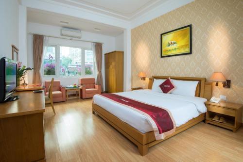 Cherry Hotel 2
