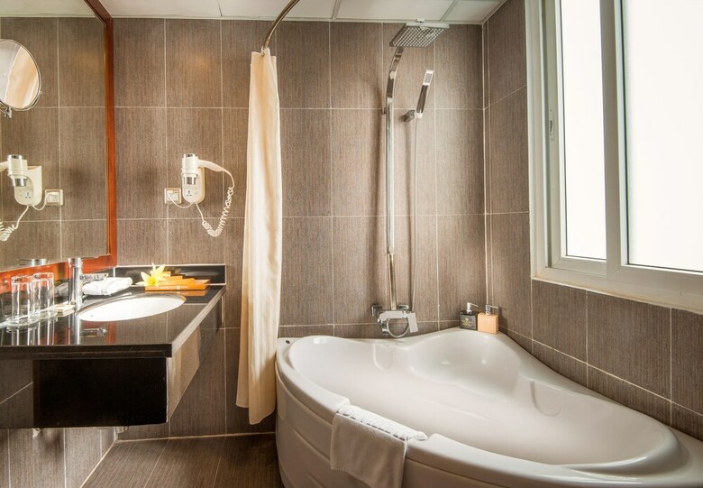 May De Ville Hotel City Center