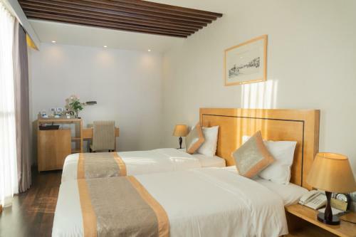 Park Side Sunline Hotel