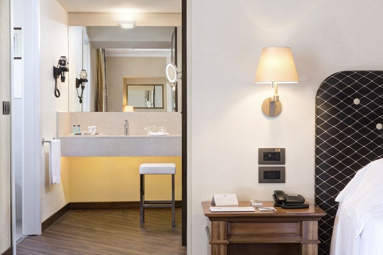 Nazionale Roma Hotel & Conference Center