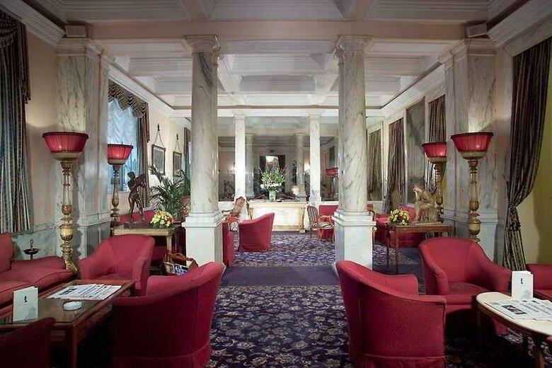 Nazionale Roma Hotel & Conference Center
