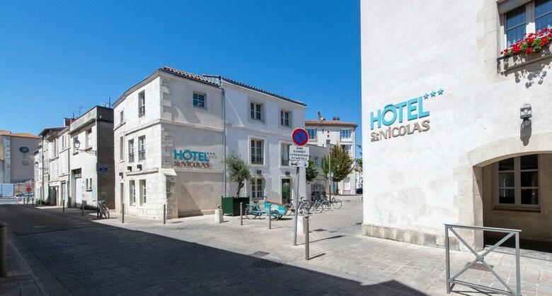 Saint Nicolas Hotel(.)