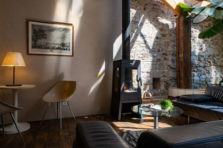 Saint Nicolas Hotel(.)