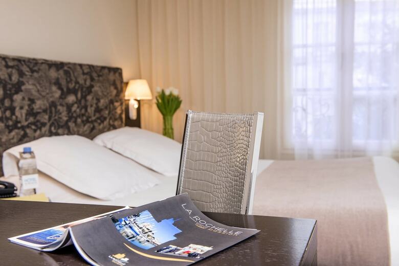 Saint Nicolas Hotel(.)