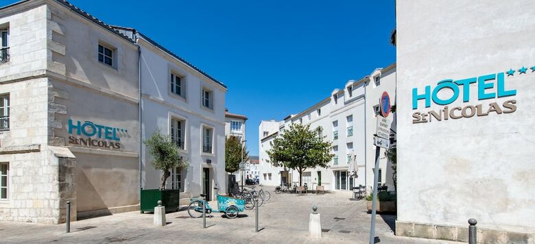 Saint Nicolas Hotel(.)