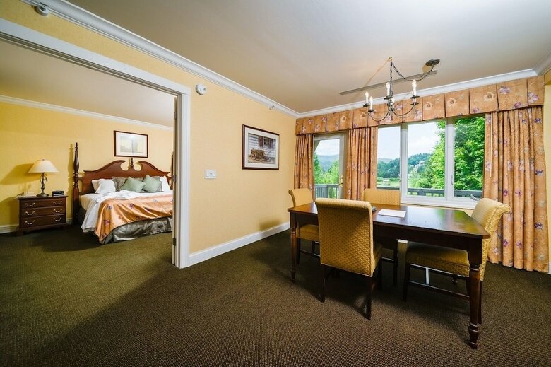 Hotel Stoweflake Mountain Resort & Spa