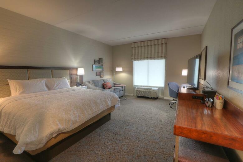 Garden Plaza Hotel