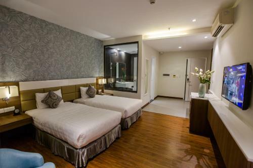 My Way Hotel & Residence