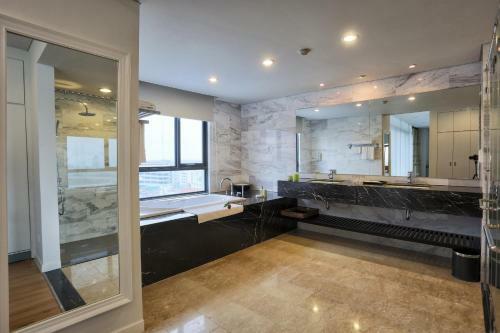 My Way Hotel & Residence
