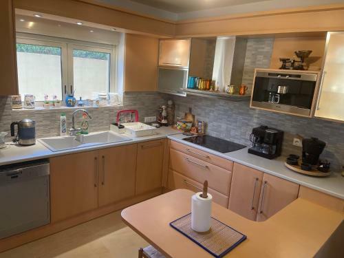 Legrena Beach Apartment