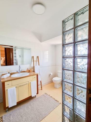 Ericeira Ocean-view Family Villa