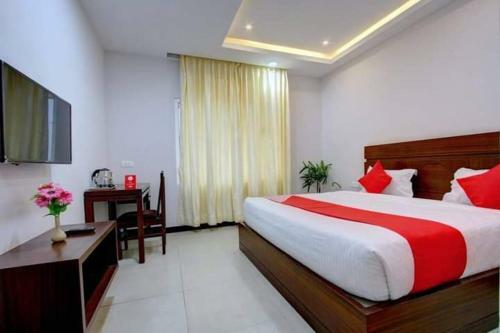 Hotel Yashini Home Stays
