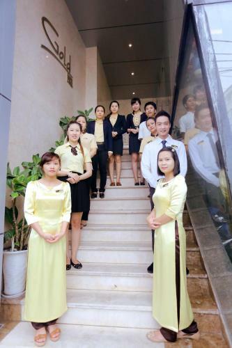 Gold Hotel I