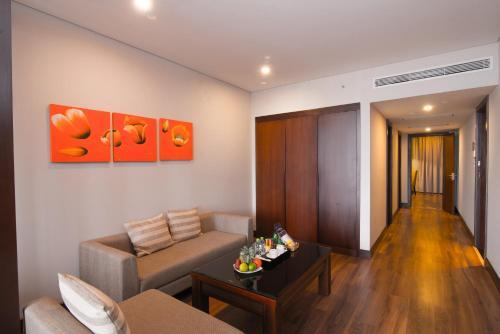 Minh Toan Galaxy Hotel