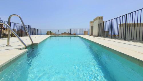 Apartamento Castell De Ferro Luxury Home Mil�n