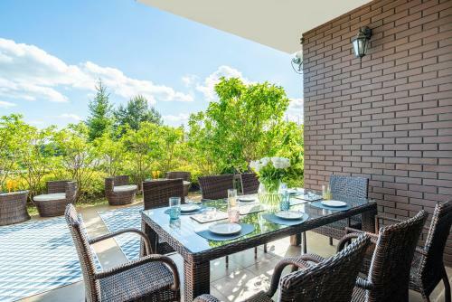 Villa Lakeland Residence